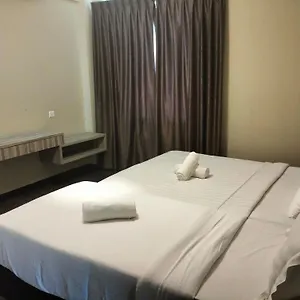 Aa Residen Luxury 18mins Walk Tanjung Aru & Golf Course, Not Side 公寓